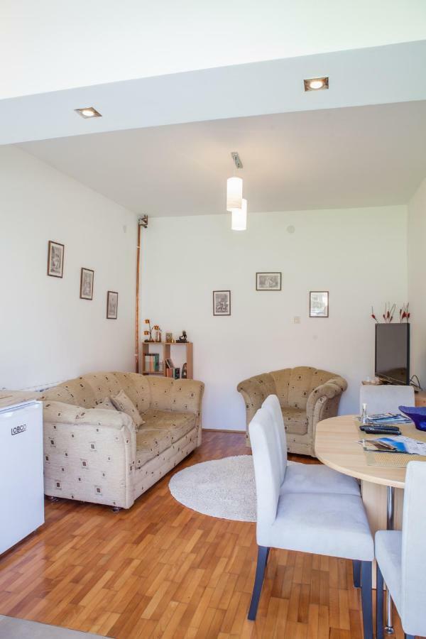Apartments Heaven Cetinje Bagian luar foto