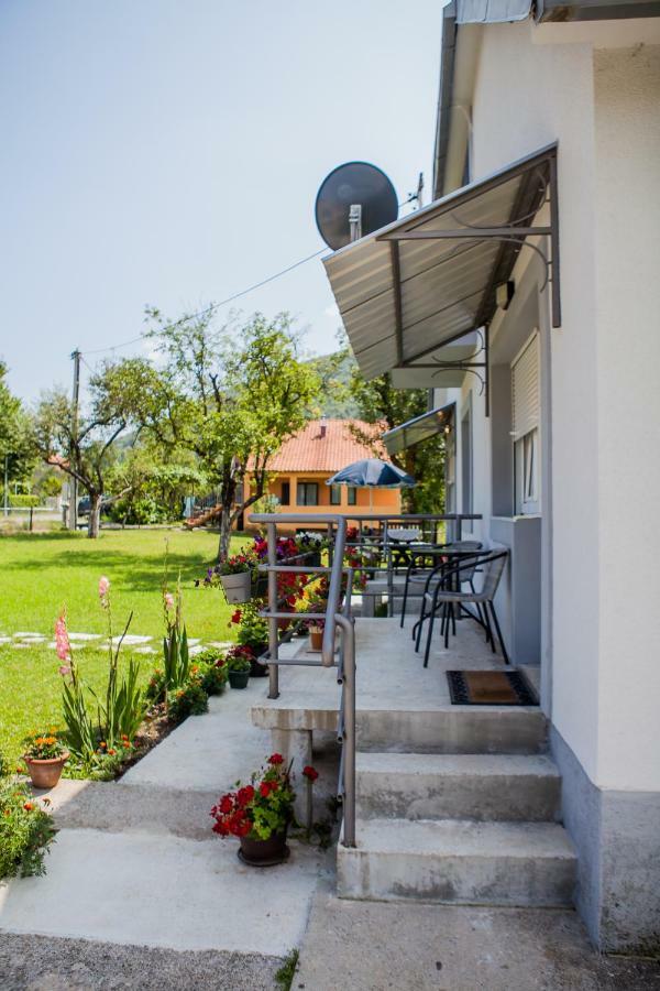 Apartments Heaven Cetinje Bagian luar foto
