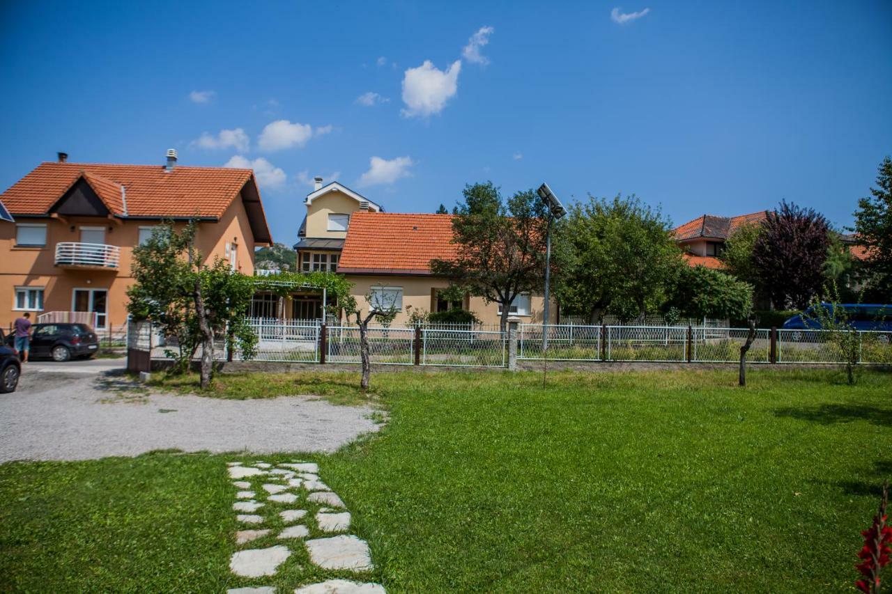 Apartments Heaven Cetinje Bagian luar foto